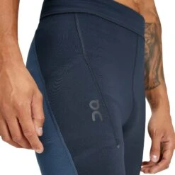 On | Men's Performance Tights - Navy -Deals Sportswear Store 1MD10130856 M On PerformanceTights frontdetail
