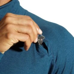 Brooks | Men's Dash 1/2 Zip - Heather Indigo Rush 11 Brooks | Men's Dash 1/2 Zip - Heather Indigo Rush -Deals Sportswear Store 211298407 M Brooks Dash12zip pocketkey