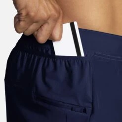 Brooks | Men's Sherpa 7" 2-in-1 Short - Navy -Deals Sportswear Store 211333451 M brooks sherpa7in2in1short sidepocket