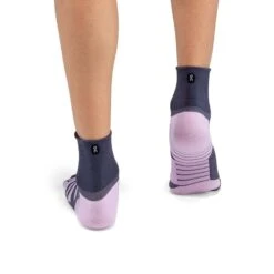On | Women's Performance Mid Sock -Deals Sportswear Store 355.00833 W On PerformanceMidSock back