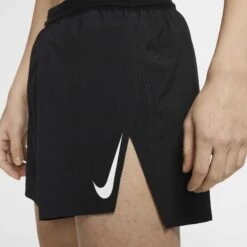 Nike | Men's Aeroswift 4 Inch Short 17 Nike | Men's Aeroswift 4 Inch Short -Deals Sportswear Store CJ7840010 M nike aero4inshort modelside