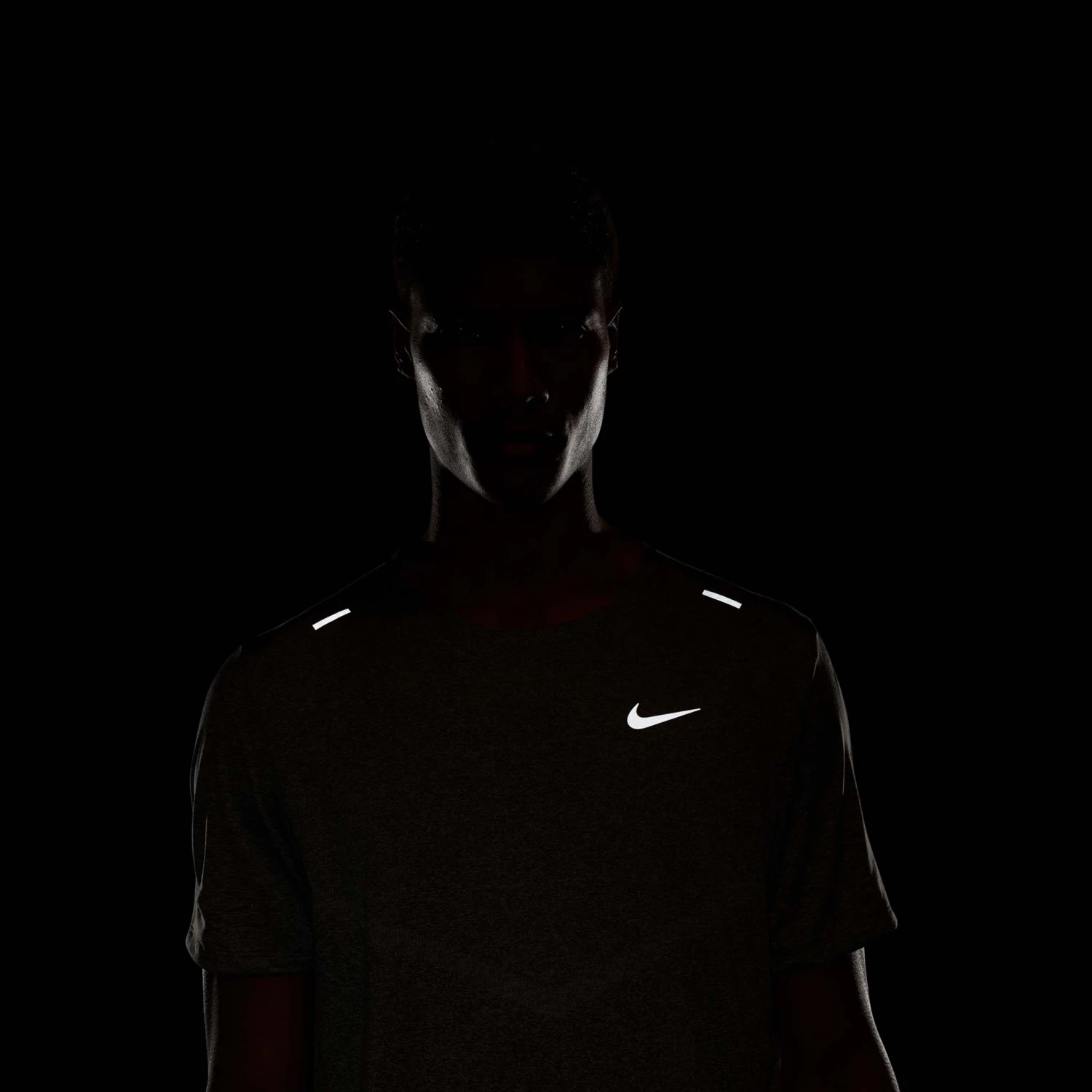 Nike | Men's Dri-FIT Rise 365 Short-Sleeve Running Top - Smoke Grey 7 Nike | Men's Dri-FIT Rise 365 Short-Sleeve Running Top - Smoke Grey - Image 5