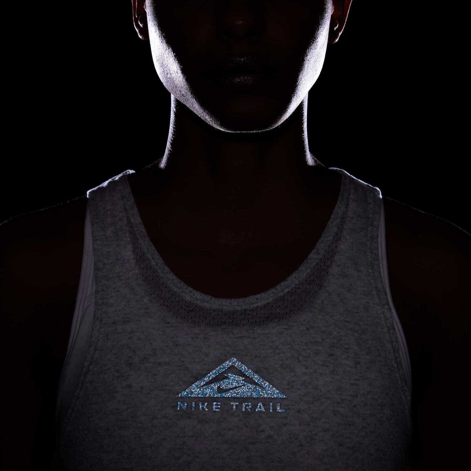 Nike | Women's City Sleek Tank Trail 6 Nike | Women's City Sleek Tank Trail - Image 4