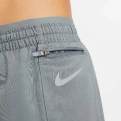 Nike | Women's Tempo Luxe Short 5In 11 Nike | Women's Tempo Luxe Short 5In -Deals Sportswear Store CZ9576 084 W Nike TempoLuxeShort5In sidezip