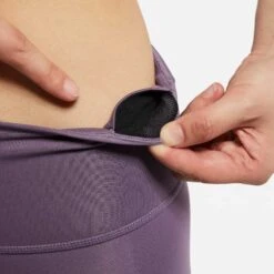 Nike | Women's Dri-Fit Swoosh Run 7/8 Tight -Deals Sportswear Store DD5278 574 F nike Dri Fit Swoosh Run 7 8 Tight waist pocket