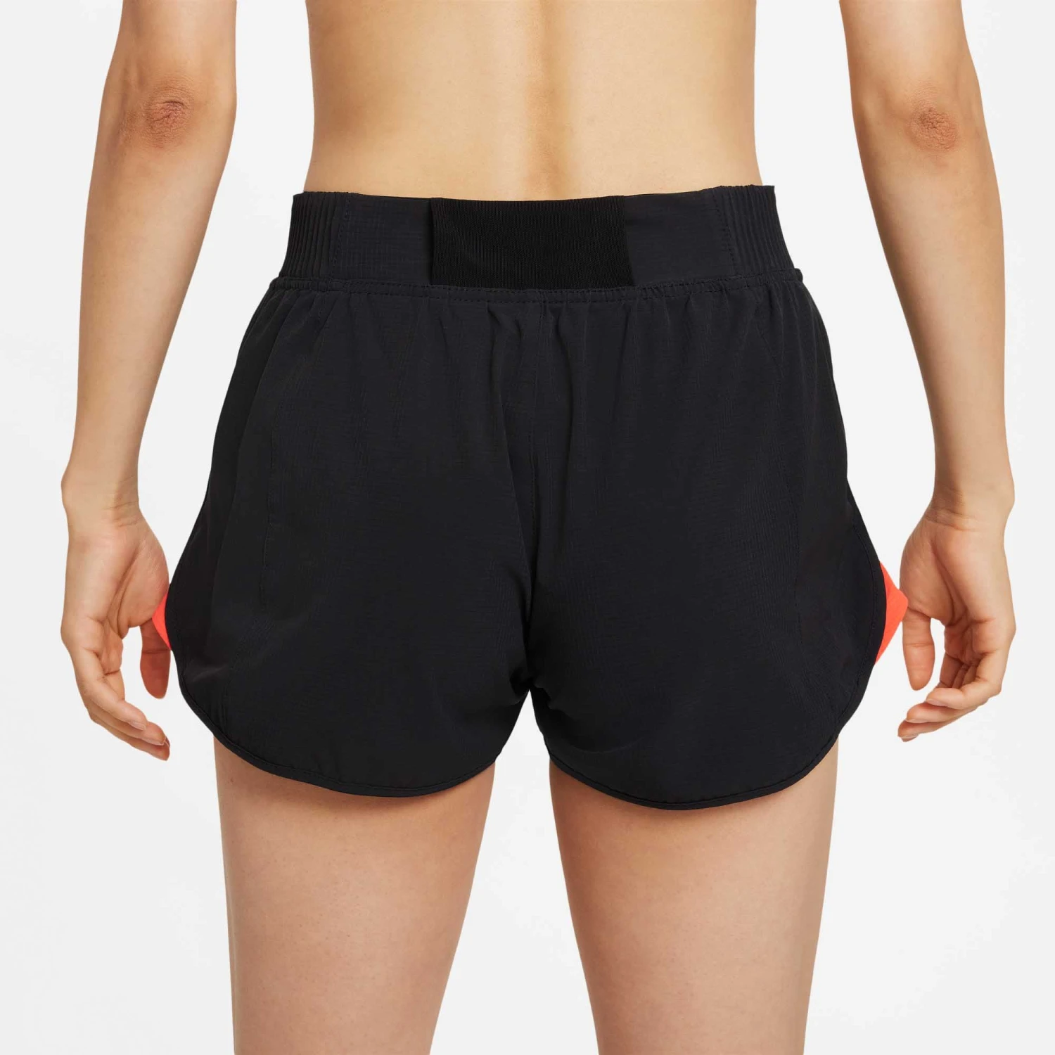 Nike | Women's Run Division Tempo Luxe Shorts 4 Nike | Women's Run Division Tempo Luxe Shorts - Image 2