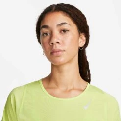 Nike | Women's Dri-FIT Race Short-Sleeve Running Top - LT Lemon Twist -Deals Sportswear Store DD5927 736 W Nike DFRaceTopSS neck