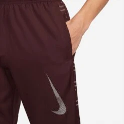 Nike | Men's DF Challenger Woven Flash Pant -Deals Sportswear Store DD6003 652 M Nike DFChallengerWovenFlashPant closefrontpocket