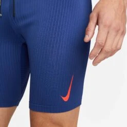 Nike | Men's DF ADV AEROSWIFT Half Tight 13 Nike | Men's DF ADV AEROSWIFT Half Tight -Deals Sportswear Store DM4622 455 M Nike DFADVAROSWFTHalfTight closeupbottom