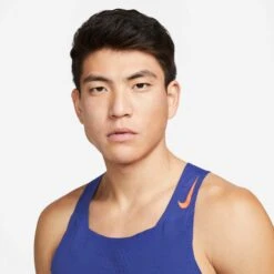Nike | Men's DF ADV Aeroswift Singlet -Deals Sportswear Store DM4624 455 M Nike DFADVAeroswiftSinglet neckclose