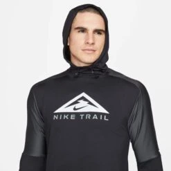Nike | Men's DF Trail Hoodie GX -Deals Sportswear Store DM4743 010 M Nike DFTrailHoodieGX frontonbody