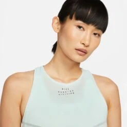 Nike | Women's DF ADV Run Division Engineered Tank -Deals Sportswear Store DM7558 394 W Nike DFADVRunDivisionEngTank collar