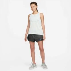 Nike | Women's DF ADV Run Division Engineered Tank -Deals Sportswear Store DM7558 394 W Nike DFADVRunDivisionEngTank frontfullbody