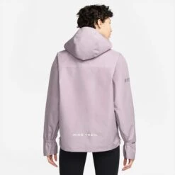 Nike | Women's Jacket GORE-TEX Infinium 15 Nike | Women's Jacket GORE-TEX Infinium -Deals Sportswear Store DM7565 501 W Nike JacketGORE TEXInfinium back