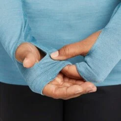 Nike | Women's Dri-FIT ADV Run Division Long-Sleeve Running Top - Light Silver -Deals Sportswear Store DX0296 034 W Nike DFADVRunDVNLSTop cuff