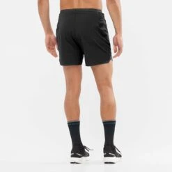 Salomon | Men's Sense Aero 5'' Shorts - Deep Black -Deals Sportswear Store LC1870000 M Salomon SenseAero5 backonbody