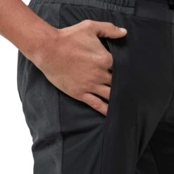 On | Men's Running Pants -Deals Sportswear Store M10600137 M on runningpants sidepocket