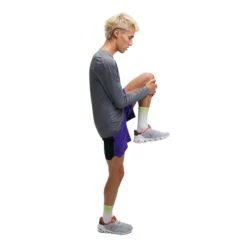 On | Men's Performance-T Long -Deals Sportswear Store M113.00416 M On Performance TLong sidefullbody