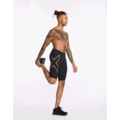 2XU | Men's Light Speed Compression Short 10 2XU | Men's Light Speed Compression Short -Deals Sportswear Store MA5331bBLKTUF M 2XU LightSpeedCompressionshort sidefullonbody