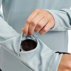 On | Women's Climate Shirt -Deals Sportswear Store W263.00472 W On ClimateShirt watch