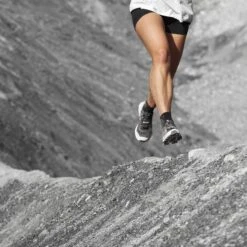 On | Women's Cloudultra Running Shoes 17 On | Women's Cloudultra Running Shoes -Deals Sportswear Store W4499538 F onrunning cloudultra lifestyle2